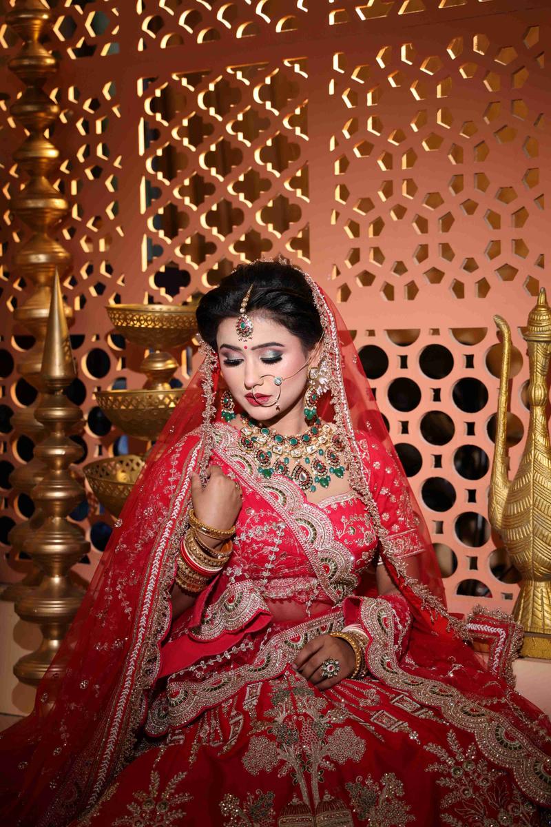 Bridal drape and makeup by Neha Beauty Clinic